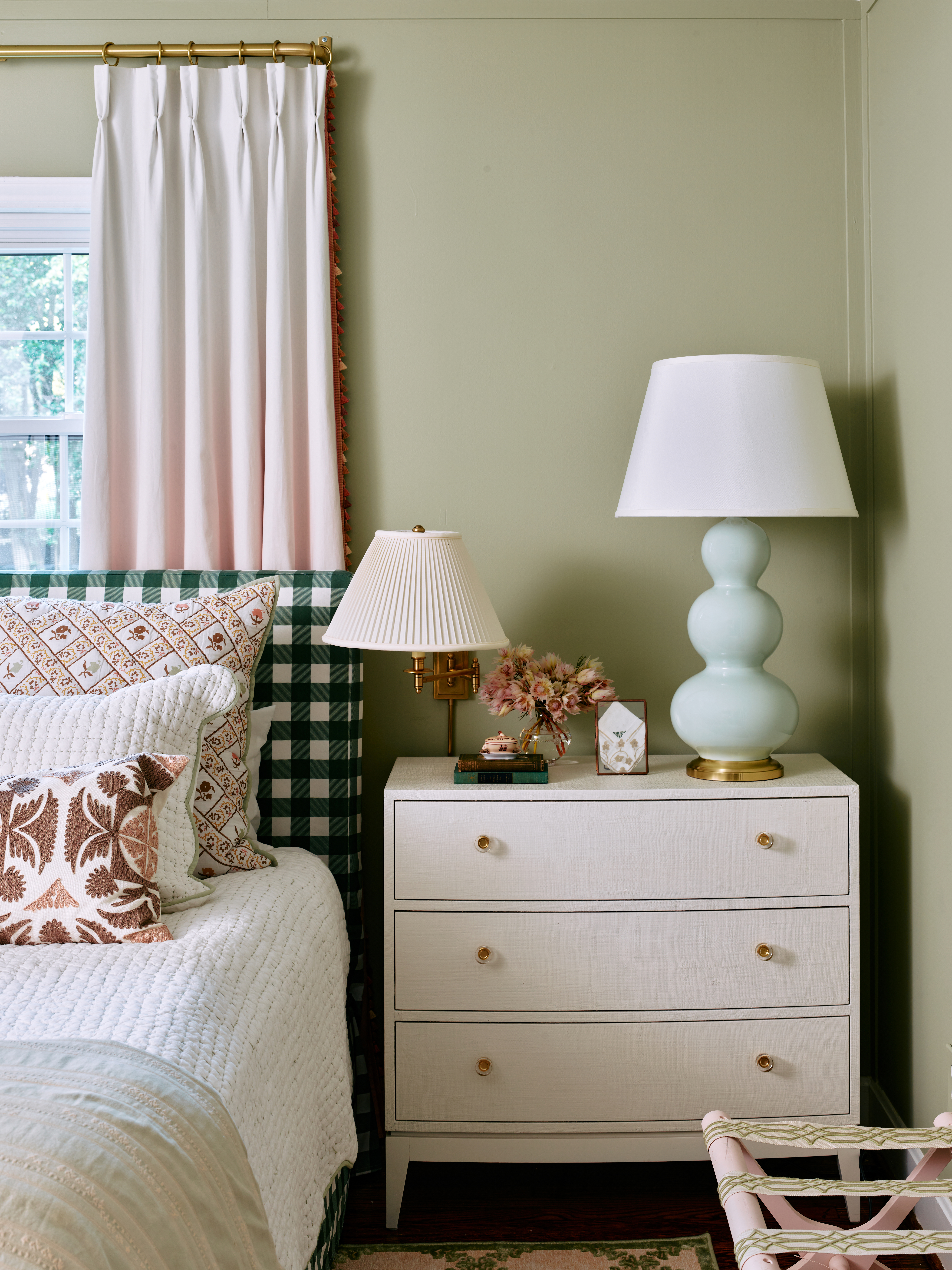 TRIPLE GOURD TABLE LAMP by Robert Abbey