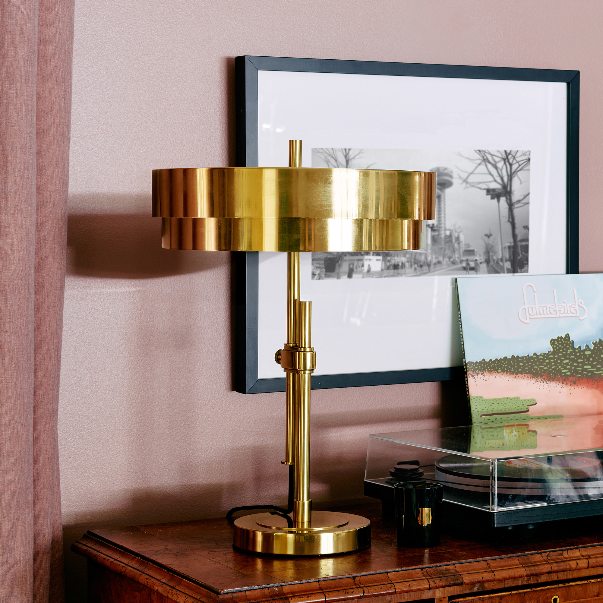 ELLIOTT TABLE LAMP by Robert Abbey
