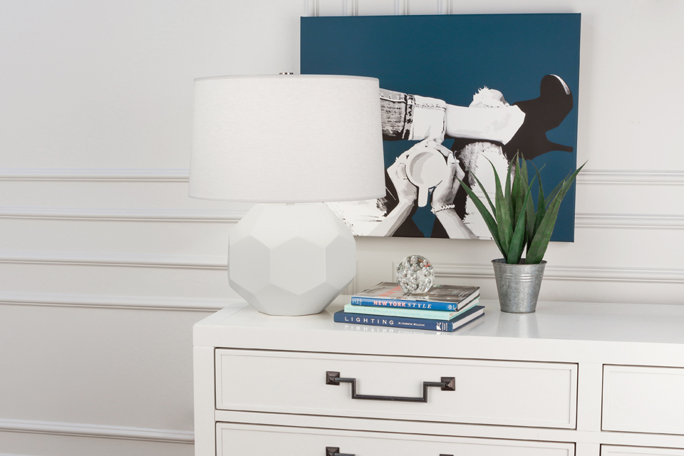 FRANKLIN TABLE LAMP by Robert Abbey