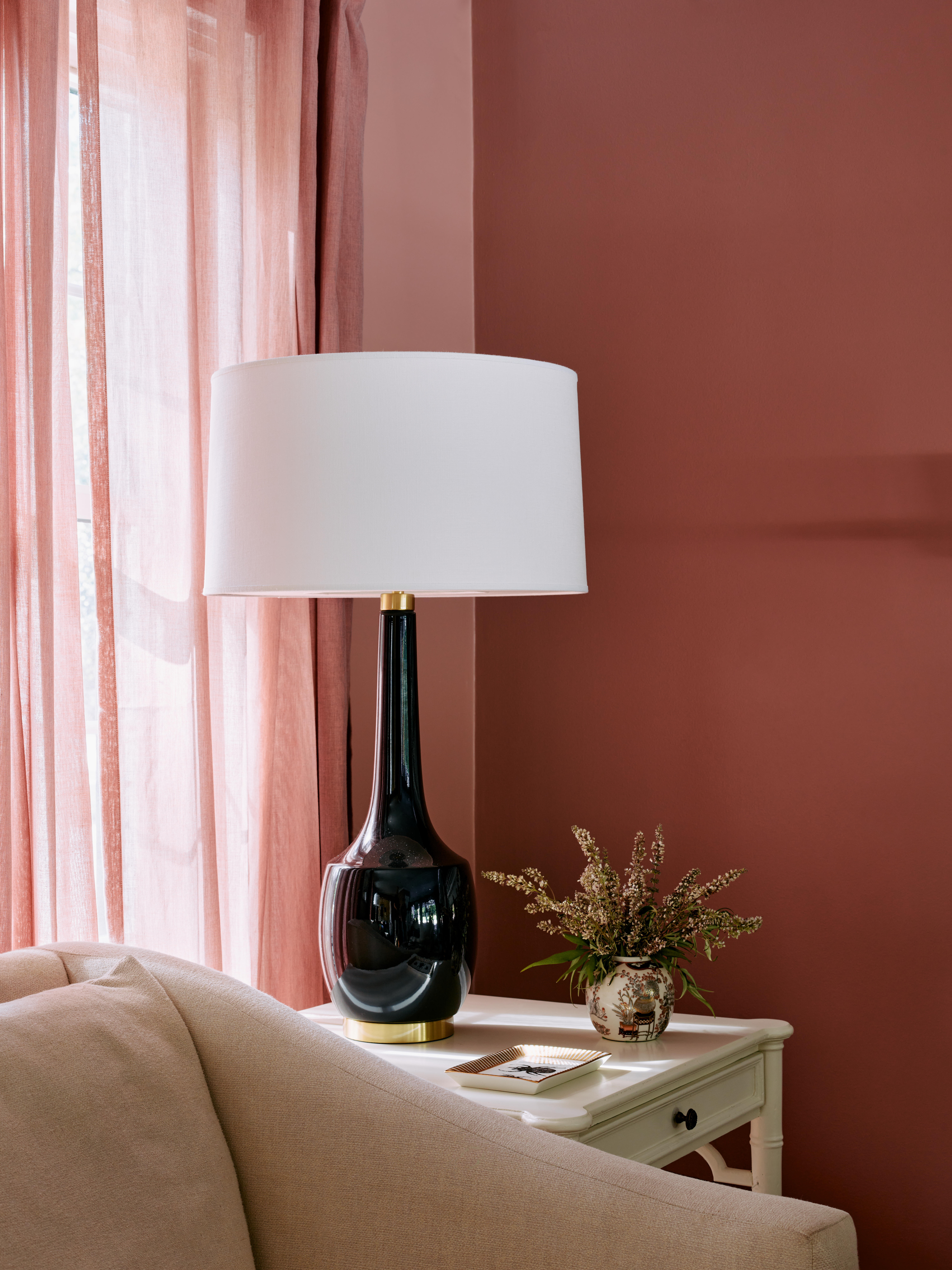 DELILAH TABLE LAMP by Robert Abbey